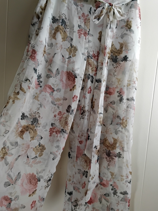 Pants - White Sheer Floral Tie-Waist Skirt
